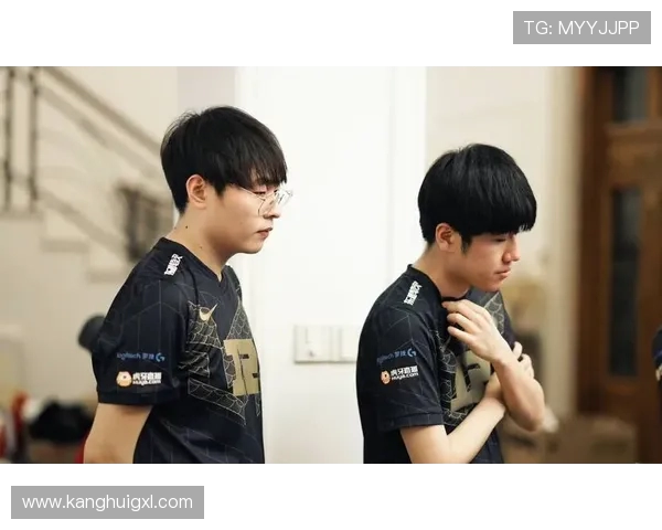 RNG战队实力引发热议电竞圈对其表现的不同看法与分析