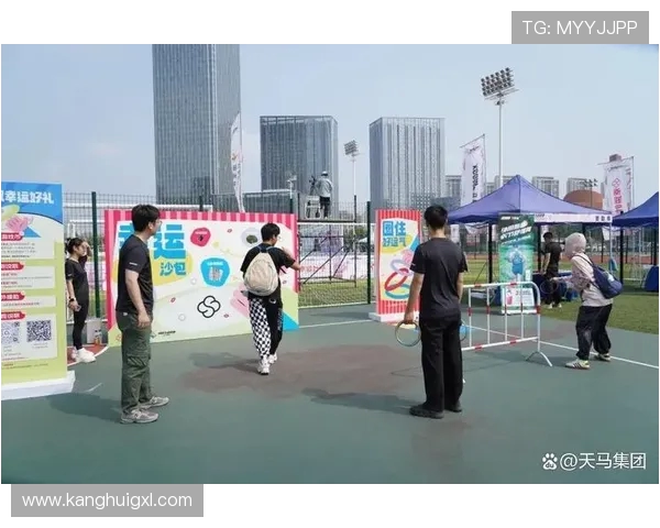 南京飞盘队在世界滑板锦标赛中的速度表现分析与点评