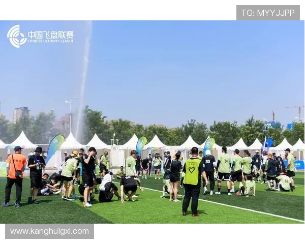 深圳飞盘队在攀岩联赛中的实力展现与精彩表现分析