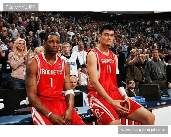 04年小牛与火箭经典对决回顾视频精彩瞬间重温篮球传奇时刻