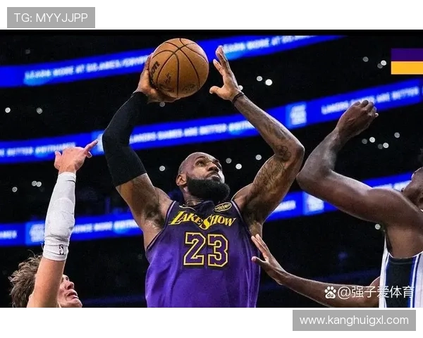 湖人对阵骑士精彩比赛免费直播全程回顾与分析