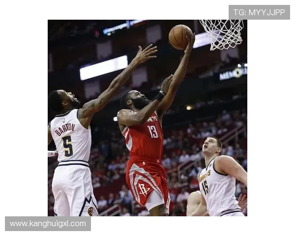 火箭队与雷霆队激战正酣006体育直播精彩瞬间回顾与分析