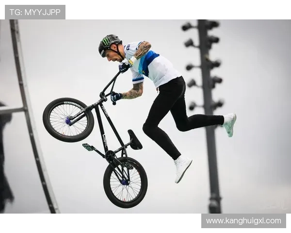 上海极限运动队在全球耐力排行榜中荣登第八名展现出色实力与拼搏精神